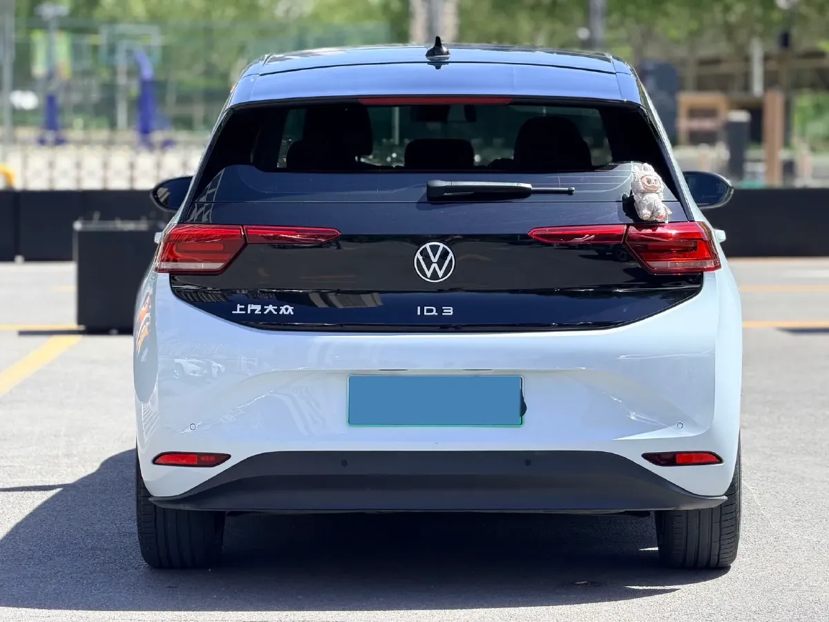 2021 Volkswagen ID.3 BEV 57.3KWH,autocango,china used car exporter,china ev exporter,chinese used car exporter,chinese used ev exporter