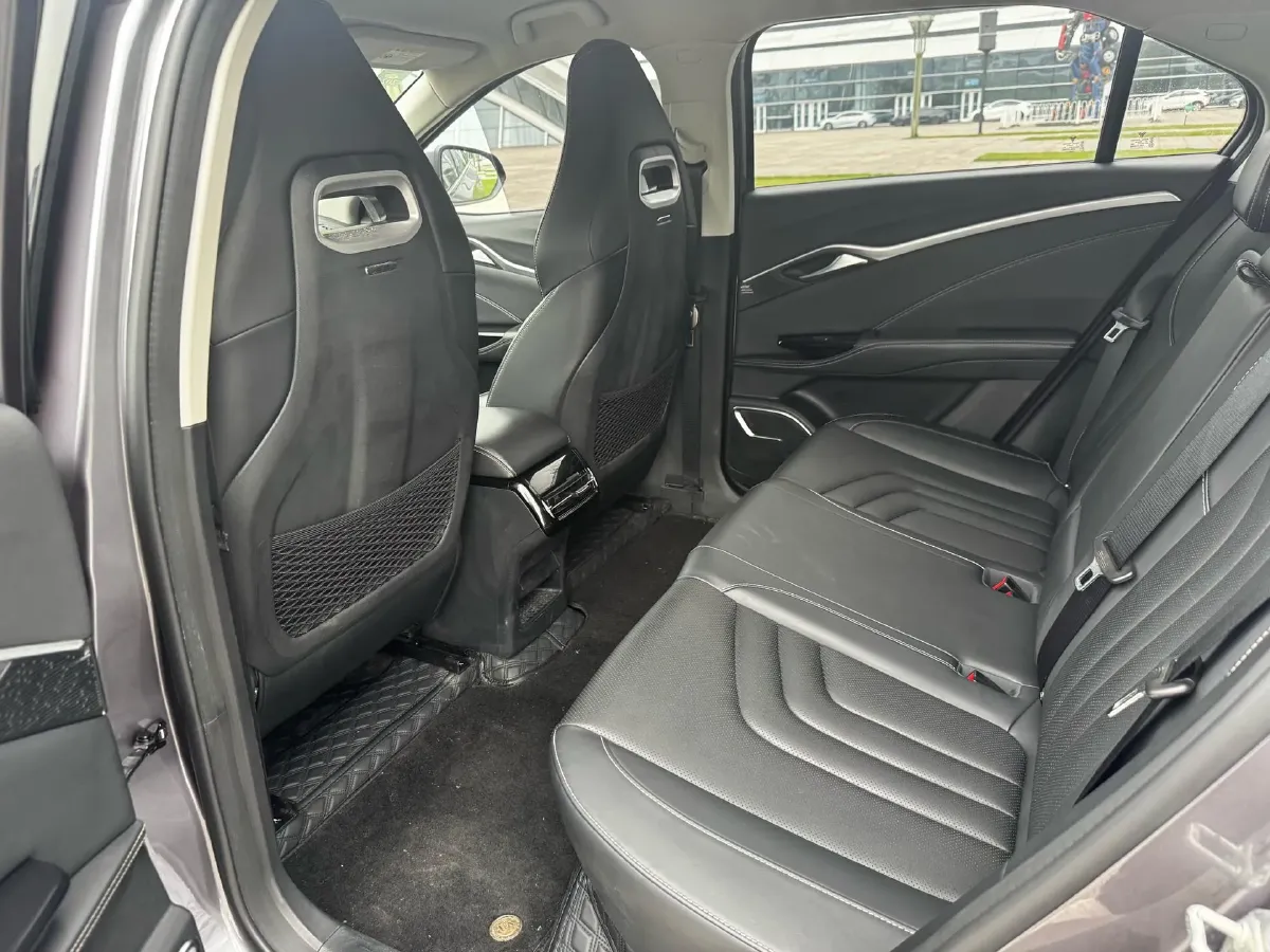 2022 GAC Trumpchi GS3 1.5T 169HP L4 6AT,autocango,china used car exporter,china ev exporter,chinese used car exporter,chinese used ev exporter