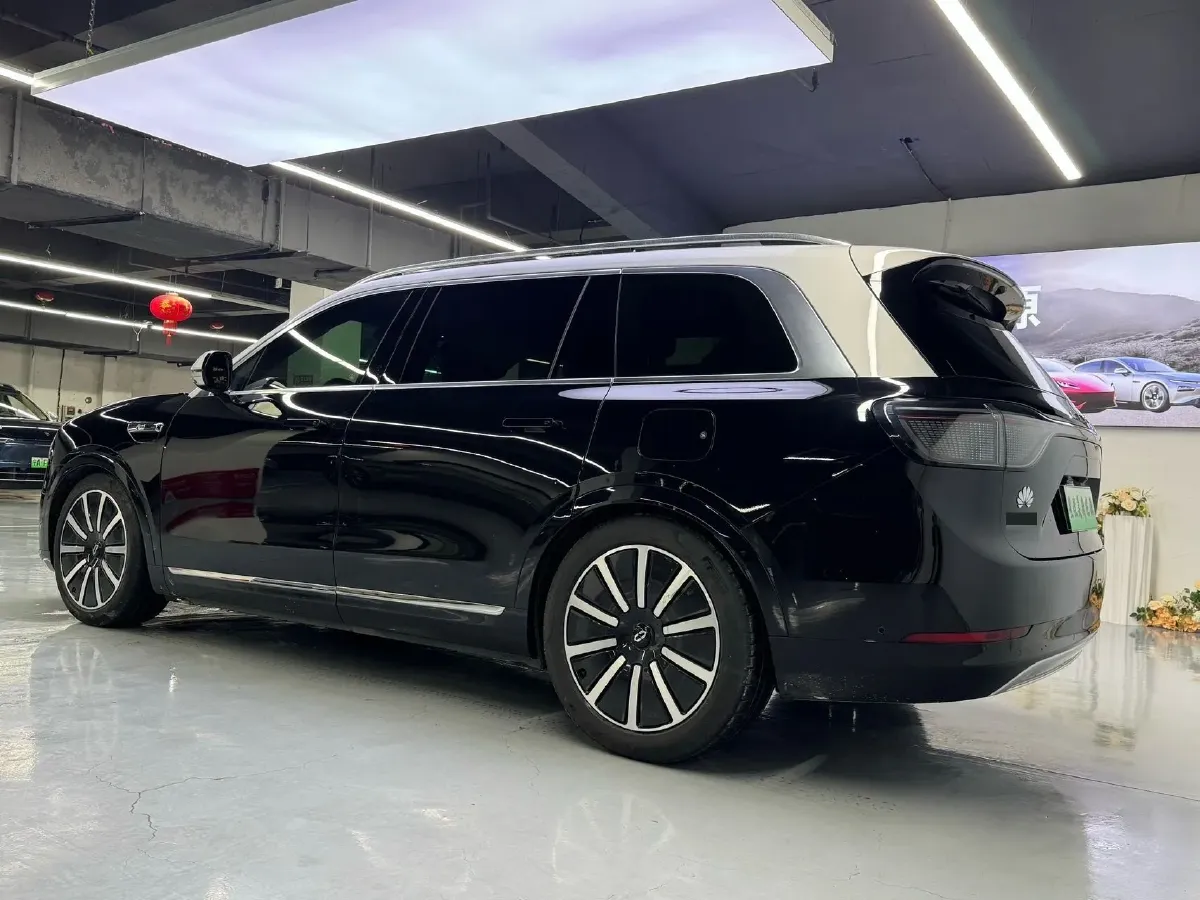 2024 AITO AITO M9 1.5T 152HP L4 REEV 42KWH,autocango,china used car exporter,china ev exporter,chinese used car exporter,chinese used ev exporter