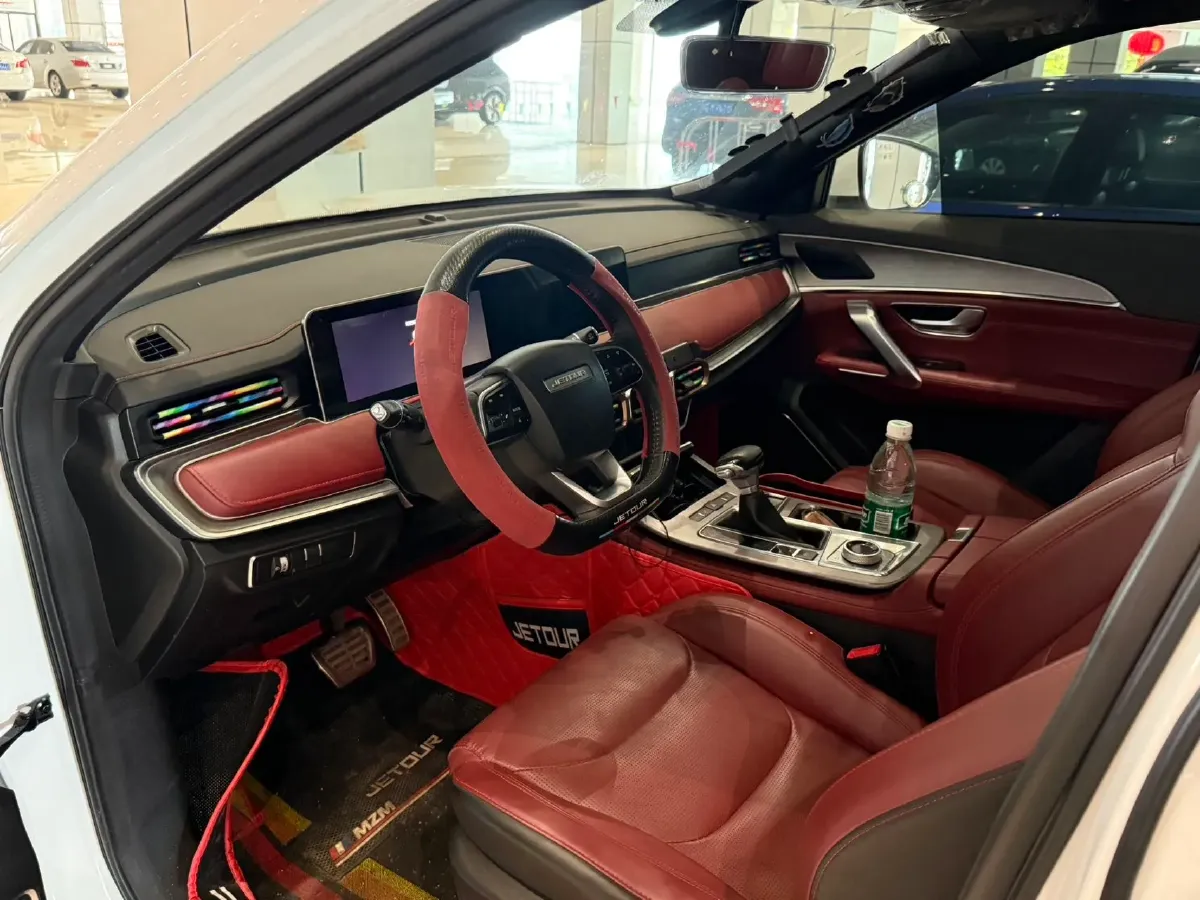 2023 ChangAn Oshan X7 Plus 1.5T 188HP L4 7DCT,autocango,china used car exporter,china ev exporter,chinese used car exporter,chinese used ev exporter