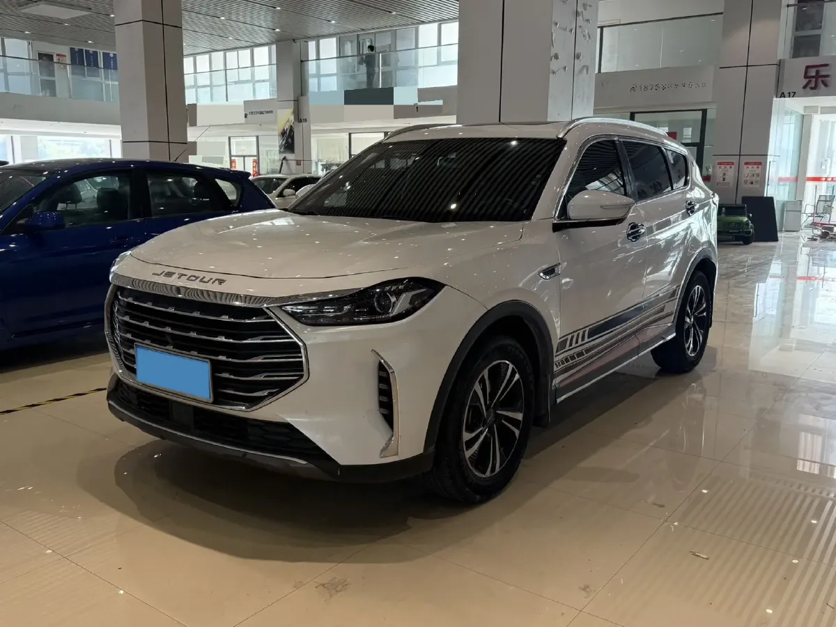 2023 ChangAn Oshan X7 Plus 1.5T 188HP L4 7DCT,autocango,china used car exporter,china ev exporter,chinese used car exporter,chinese used ev exporter