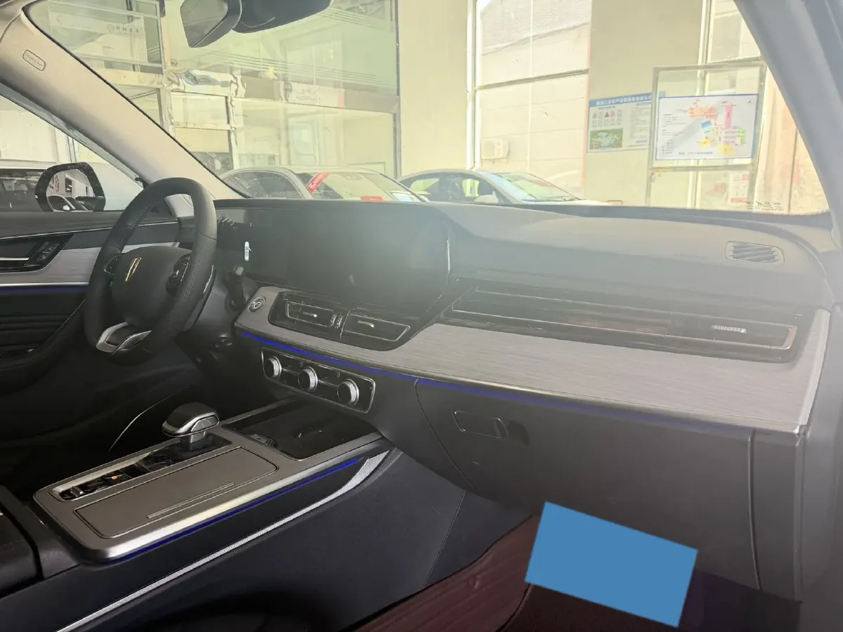 2025 HongQi HS5 2.0T 252HP L4 8AT,autocango,china used car exporter,china ev exporter,chinese used car exporter,chinese used ev exporter