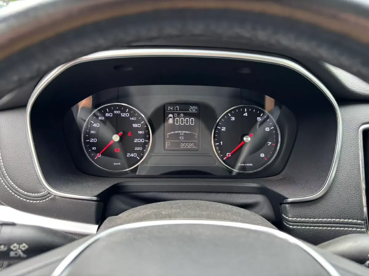 2019 Roewe i6 1.5T 169HP L4 7DCT,autocango,china used car exporter,china ev exporter,chinese used car exporter,chinese used ev exporter