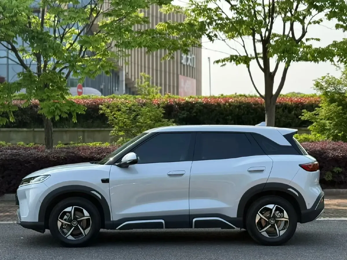 2024 BYD YuanUP BEV 45.12KWH,autocango,china used car exporter,china ev exporter,chinese used car exporter,chinese used ev exporter