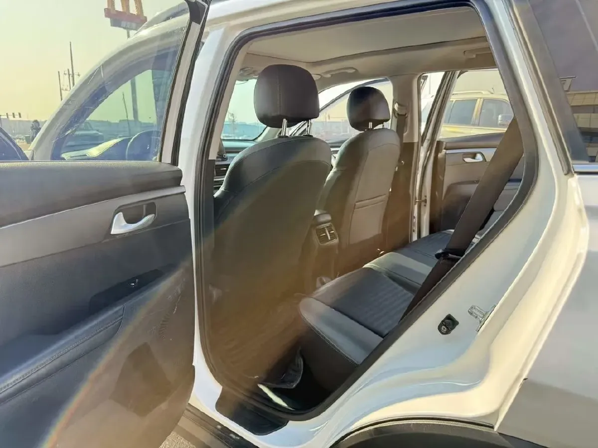 2018 Kia Sportage R 2.0L 160HP L4 6AT,autocango,china used car exporter,china ev exporter,chinese used car exporter,chinese used ev exporter