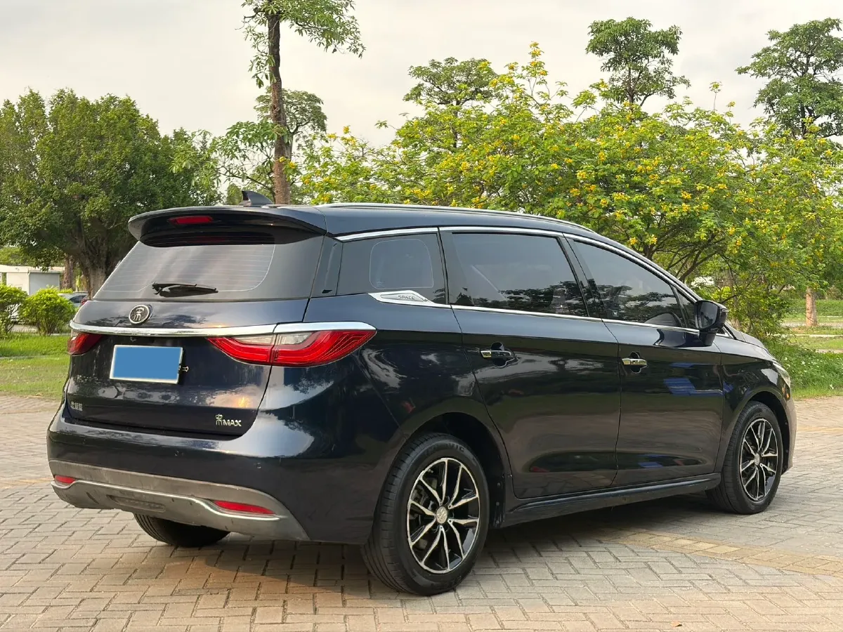 2018 BYD Song MAX 1.5T 154HP L4 6DCT,autocango,china used car exporter,china ev exporter,chinese used car exporter,chinese used ev exporter