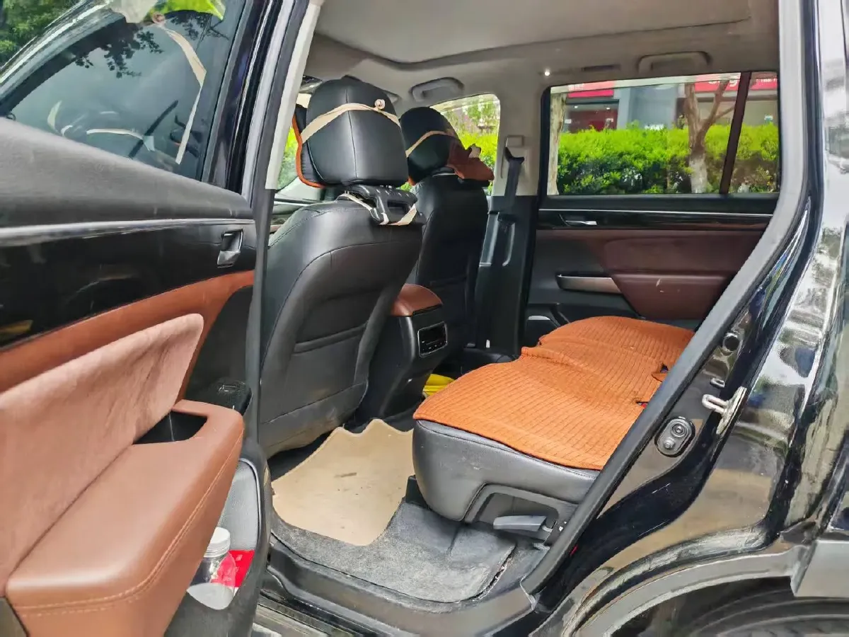 2019 GAC Trumpchi GS8 2.0T 252HP L4 6AT,autocango,china used car exporter,china ev exporter,chinese used car exporter,chinese used ev exporter