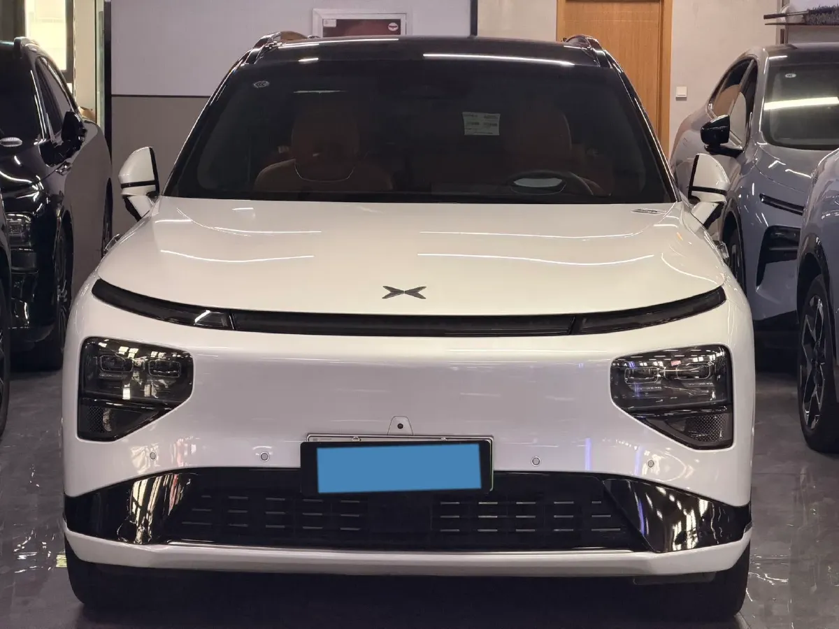 2025 Xpeng G9 BEV 79KWH,autocango,china used car exporter,china ev exporter,chinese used car exporter,chinese used ev exporter