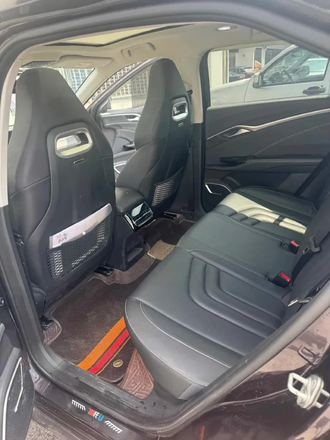 2022 Ford Focus 1.5T 177HP L4 6AT,autocango,china used car exporter,china ev exporter,chinese used car exporter,chinese used ev exporter