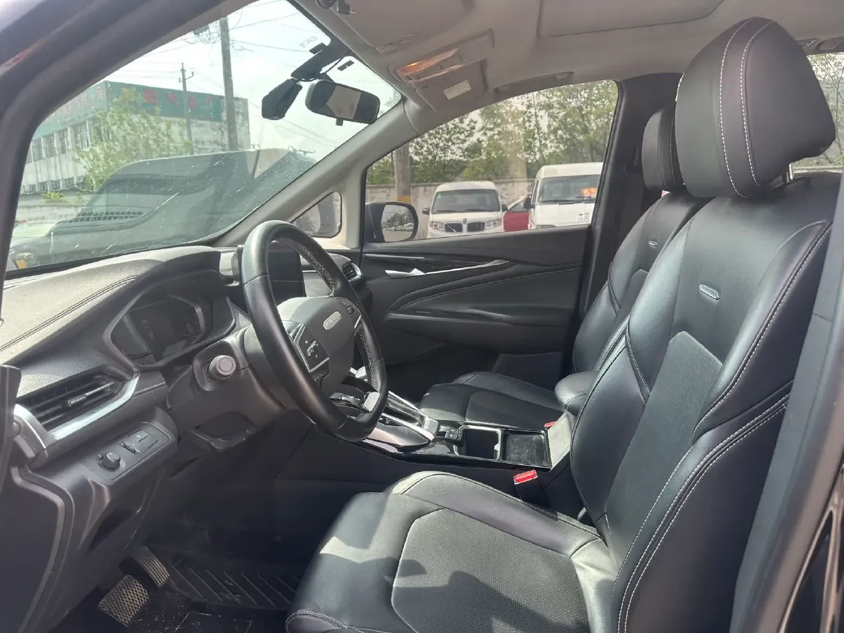 2021 MAXUS G50 1.5T 169HP L4 7DCT,autocango,china used car exporter,china ev exporter,chinese used car exporter,chinese used ev exporter