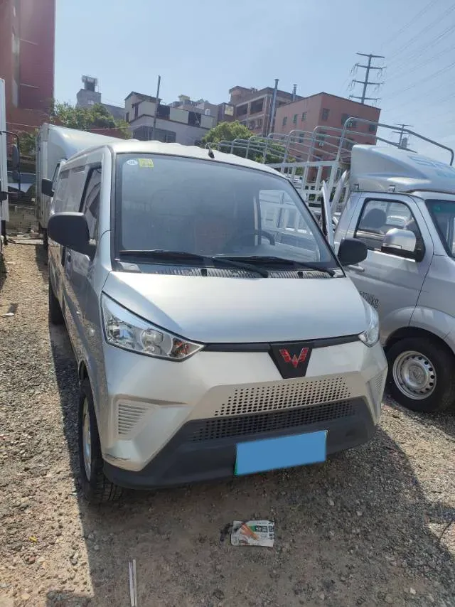 2022 WuLing EV50 BEV 35.904KWH,autocango,china used car exporter,china ev exporter,chinese used car exporter,chinese used ev exporter