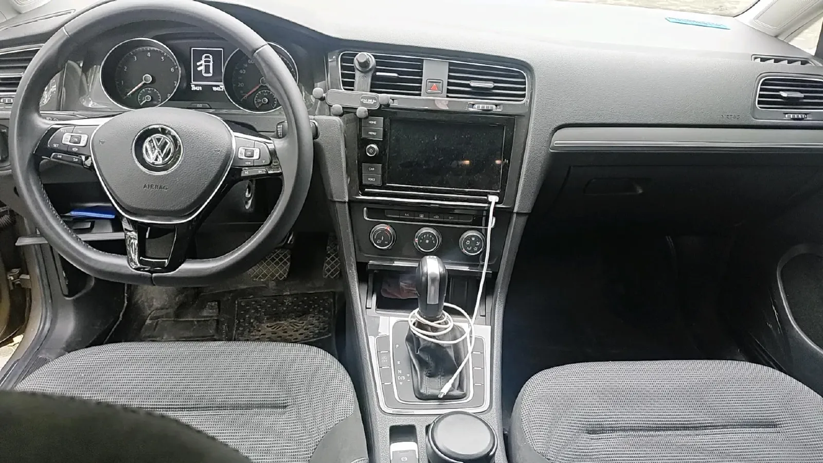 2019 Volkswagen Golf 1.4T 150HP L4 7DCT,autocango,china used car exporter,china ev exporter,chinese used car exporter,chinese used ev exporter