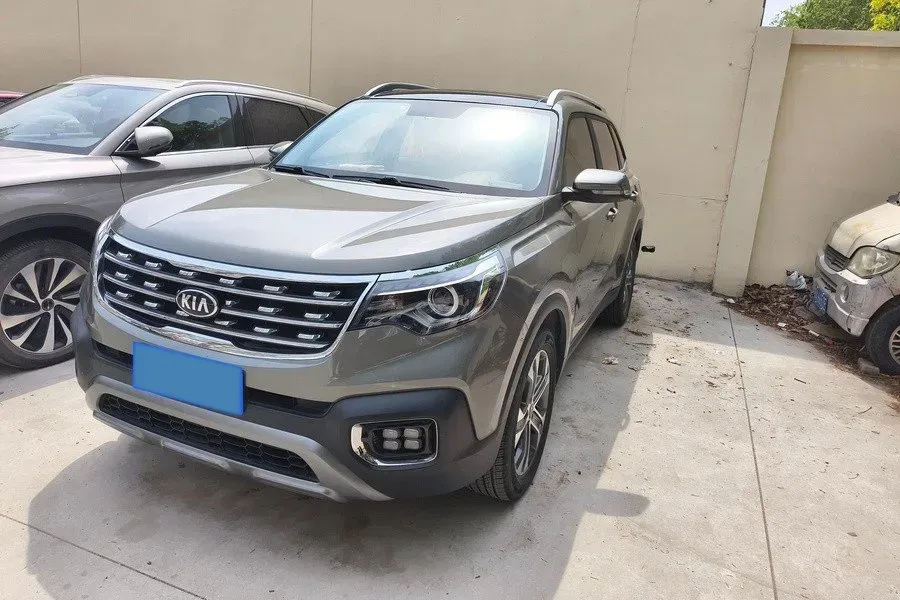 2018 Kia Sportage R 2.0L 160HP L4 6AT,autocango,china used car exporter,china ev exporter,chinese used car exporter,chinese used ev exporter