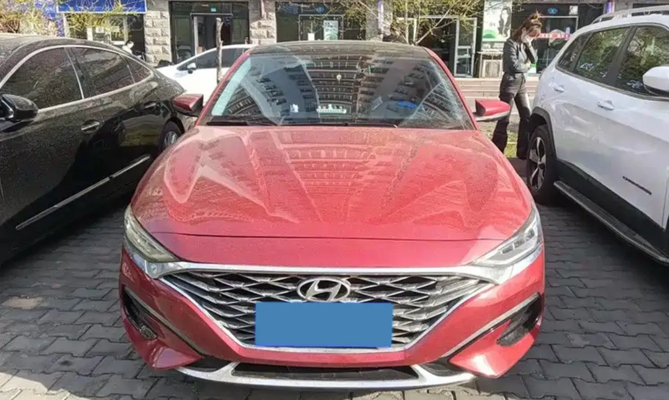 2019 Hyundai La Festa 1.6T 204HP L4 7DCT,autocango,china used car exporter,china ev exporter,chinese used car exporter,chinese used ev exporter