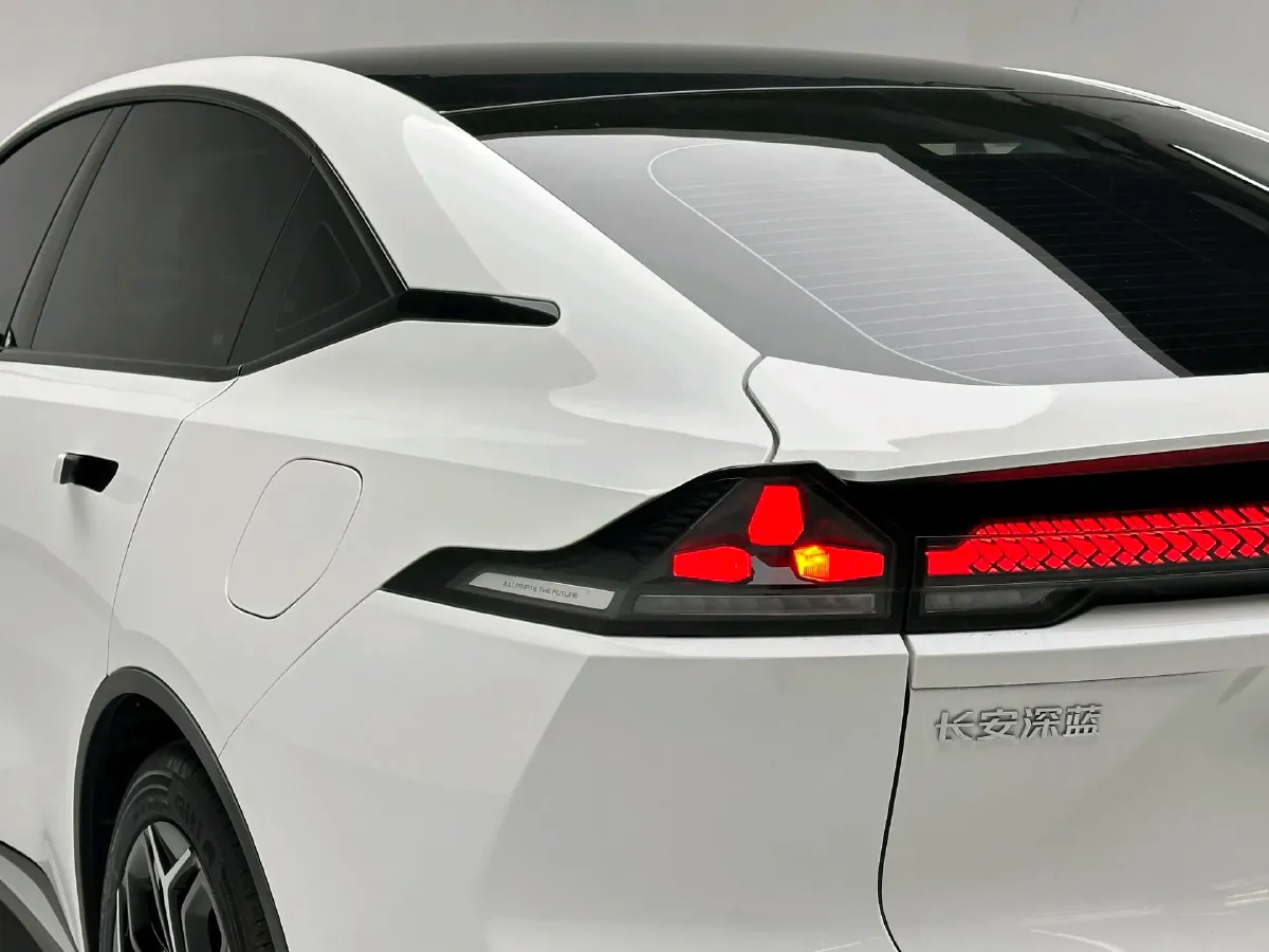 2023 Deepal SL03 1.5L 95HP L4 REEV 28.39KWH,autocango,china used car exporter,china ev exporter,chinese used car exporter,chinese used ev exporter