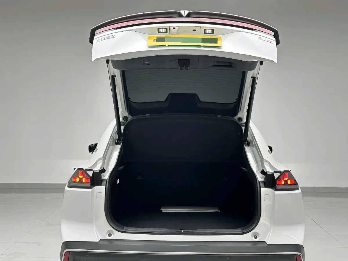 2023 Deepal SL03 1.5L 95HP L4 REEV 28.39KWH,autocango,china used car exporter,china ev exporter,chinese used car exporter,chinese used ev exporter