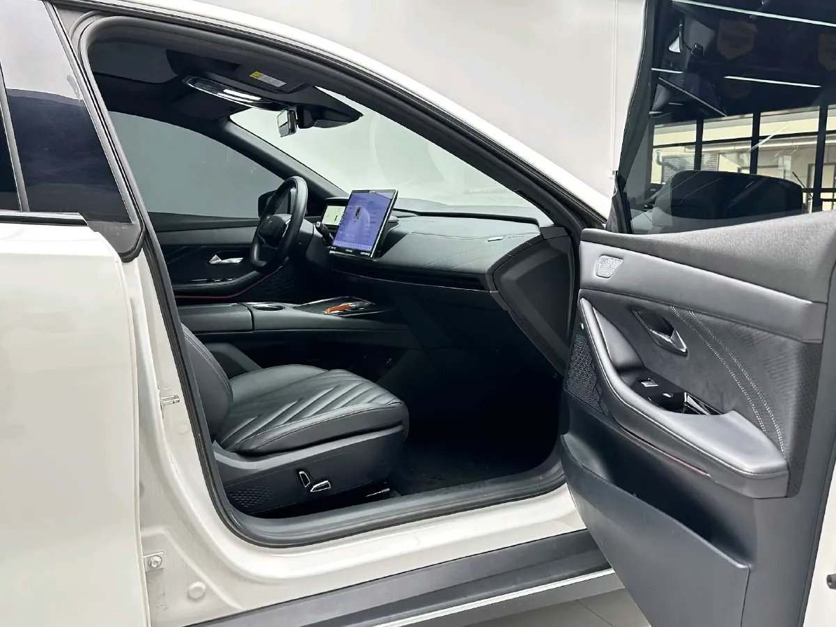 2023 Deepal SL03 1.5L 95HP L4 REEV 28.39KWH,autocango,china used car exporter,china ev exporter,chinese used car exporter,chinese used ev exporter