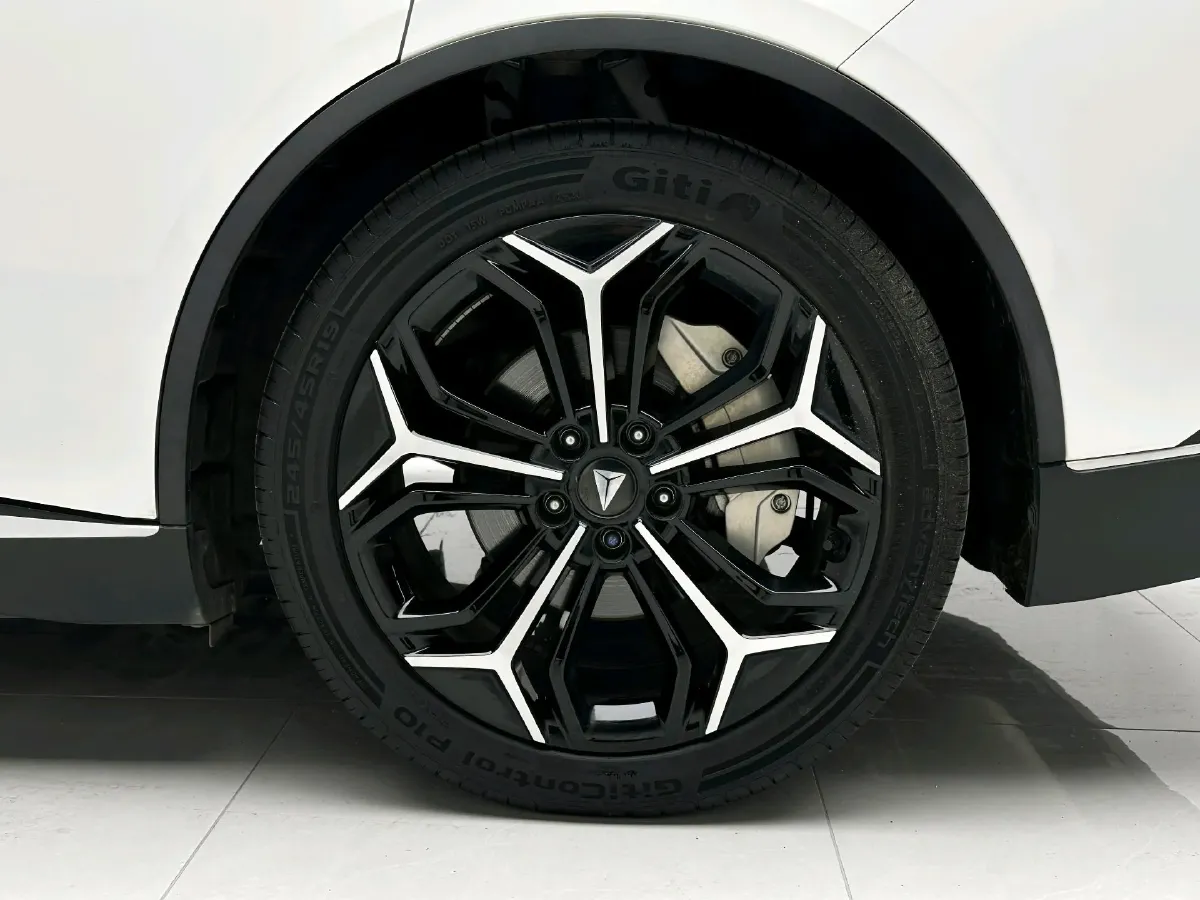 2023 Deepal SL03 1.5L 95HP L4 REEV 28.39KWH,autocango,china used car exporter,china ev exporter,chinese used car exporter,chinese used ev exporter