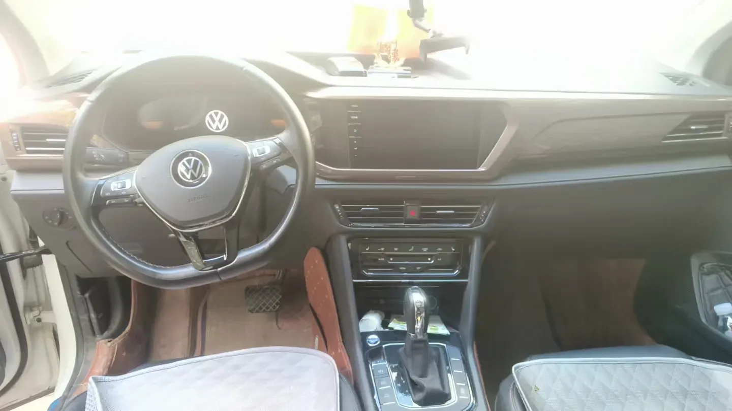 2021 Volkswagen Tharu 1.4T 150HP L4 7DCT,autocango,china used car exporter,china ev exporter,chinese used car exporter,chinese used ev exporter