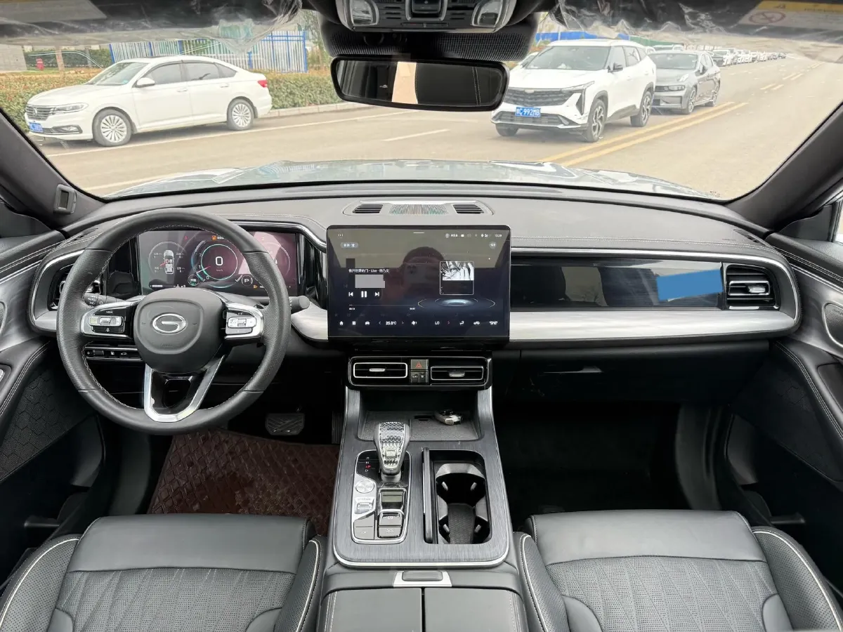 2022 GAC Trumpchi GS8 2.0T 252HP L4 8AT,autocango,china used car exporter,china ev exporter,chinese used car exporter,chinese used ev exporter