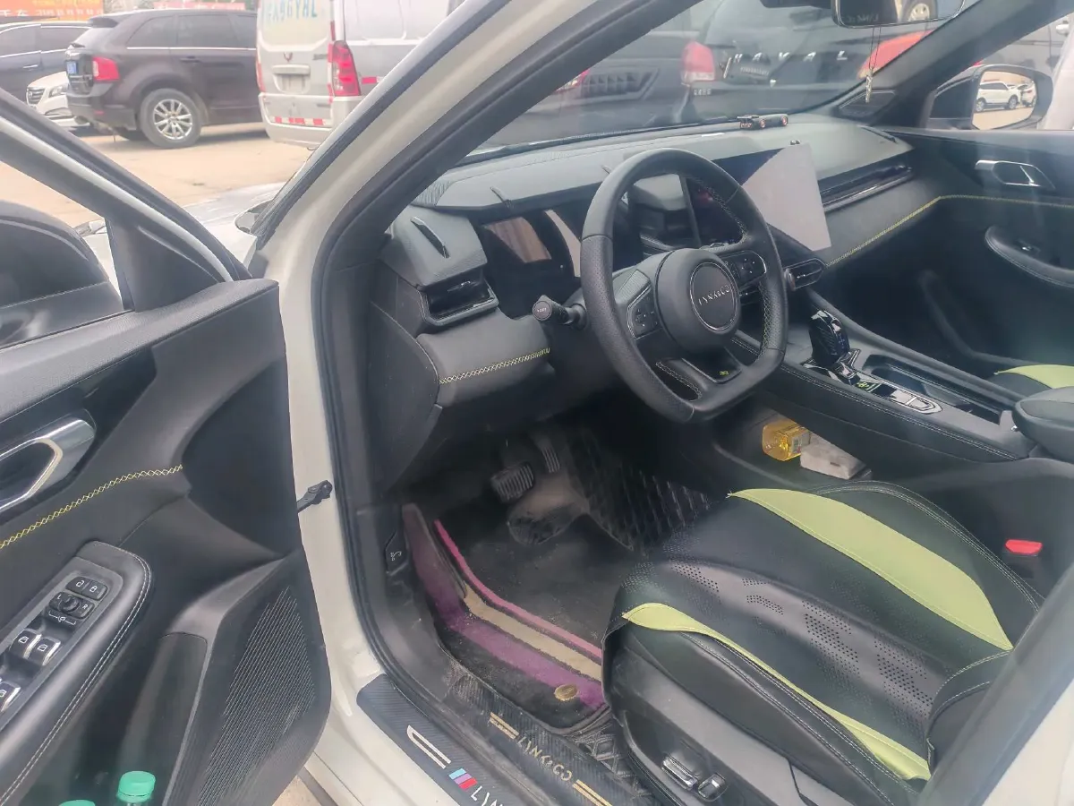 2023 MAXUS G50 1.5T 181HP L4 7DCT,autocango,china used car exporter,china ev exporter,chinese used car exporter,chinese used ev exporter