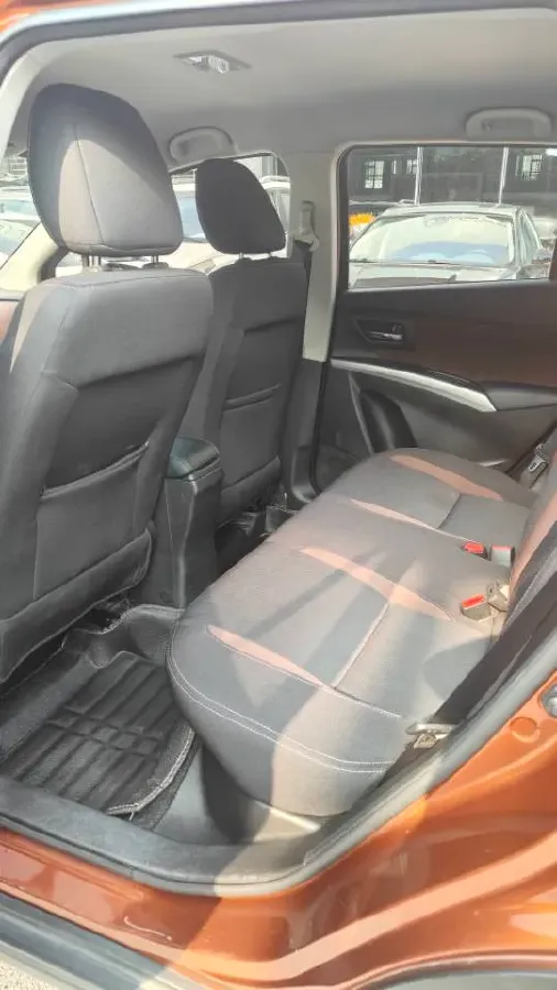 2017 Suzuki SX4 S-Cross 1.6L 122HP L4 CVT,autocango,china used car exporter,china ev exporter,chinese used car exporter,chinese used ev exporter