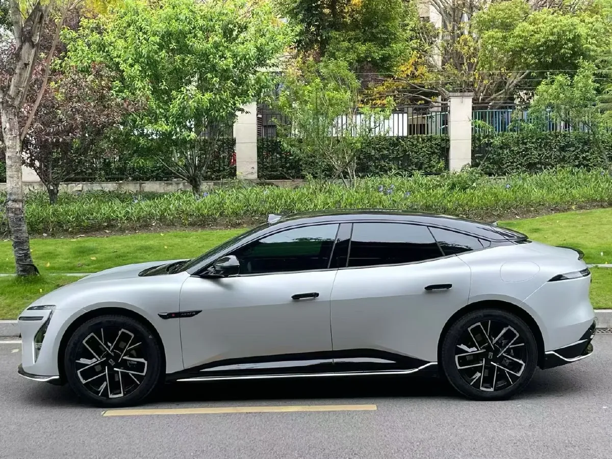 2025 Avatr 06 BEV,autocango,china used car exporter,china ev exporter,chinese used car exporter,chinese used ev exporter