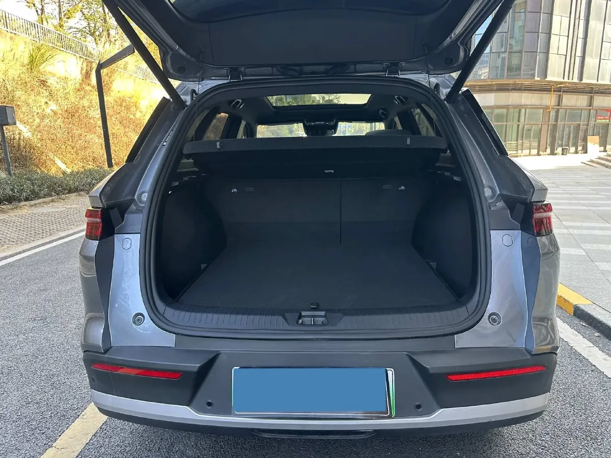 2025 BYD Song Pro 1.5L 101HP L4 E-CVT PHEV 18.3KWH,autocango,china used car exporter,china ev exporter,chinese used car exporter,chinese used ev exporter