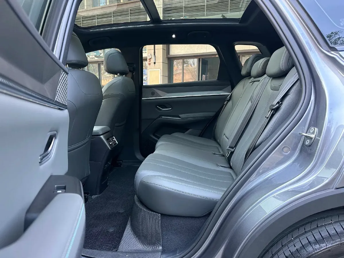 2025 BYD Song Pro 1.5L 101HP L4 E-CVT PHEV 18.3KWH,autocango,china used car exporter,china ev exporter,chinese used car exporter,chinese used ev exporter