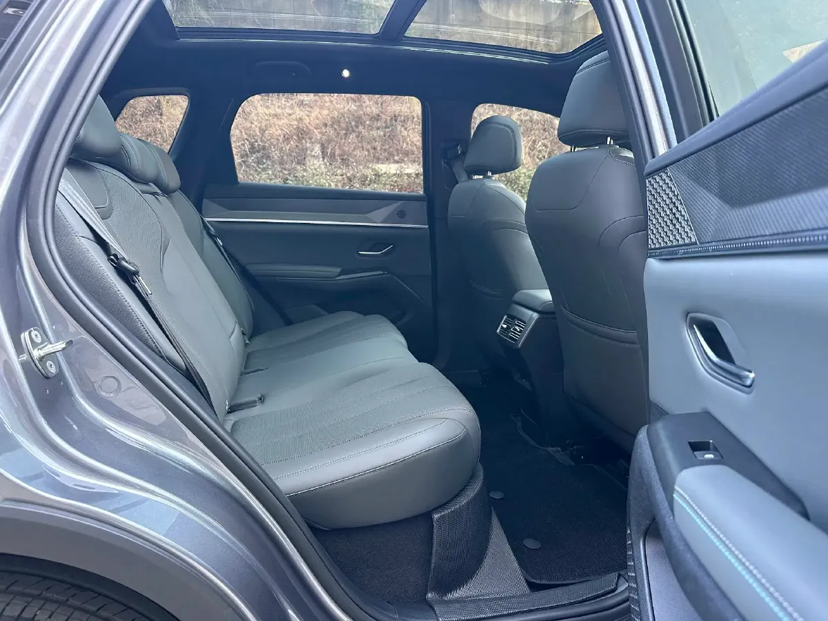 2025 BYD Song Pro 1.5L 101HP L4 E-CVT PHEV 18.3KWH,autocango,china used car exporter,china ev exporter,chinese used car exporter,chinese used ev exporter