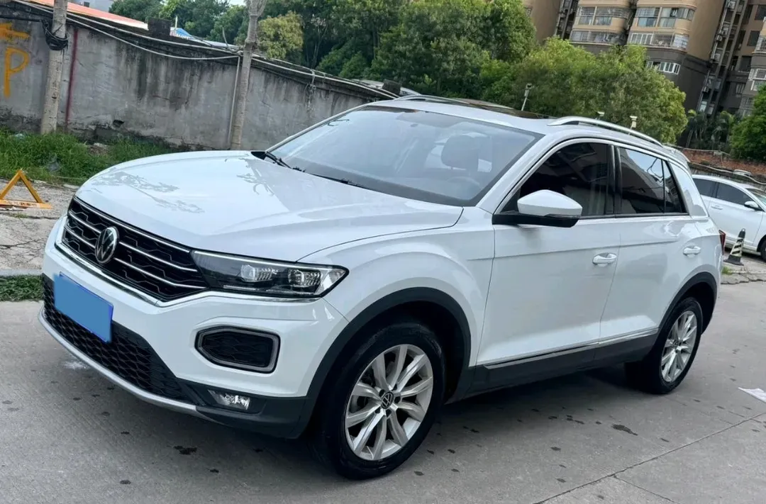 2021 Volkswagen T-Roc 1.4T 150HP L4 7DCT,autocango,china used car exporter,china ev exporter,chinese used car exporter,chinese used ev exporter