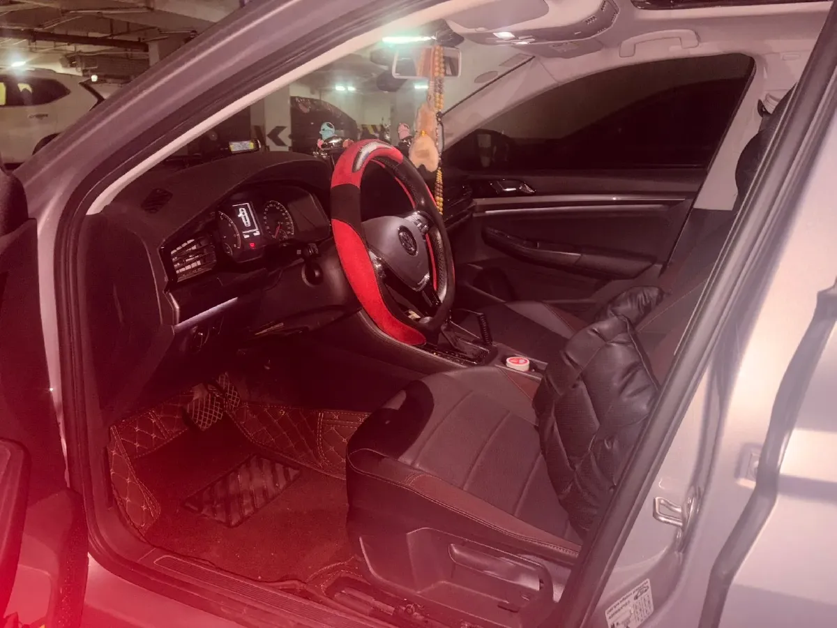 2020 Volkswagen Bora 1.5L 113HP L4 6AT,autocango,china used car exporter,china ev exporter,chinese used car exporter,chinese used ev exporter