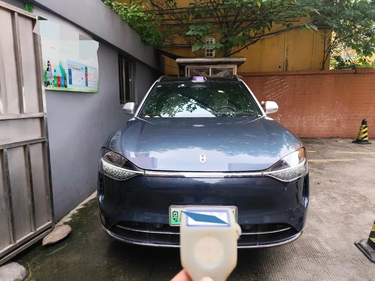 2024 AITO AITO M9 1.5T 152HP L4 REEV 42KWH,autocango,china used car exporter,china ev exporter,chinese used car exporter,chinese used ev exporter