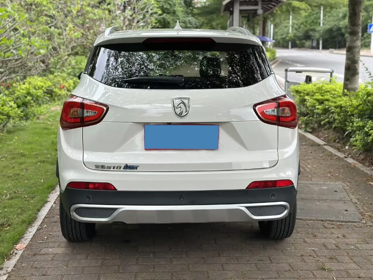 2017 HaiMa S5 Young Edition 1.6L 122HP L4 5MT,autocango,china used car exporter,china ev exporter,chinese used car exporter,chinese used ev exporter