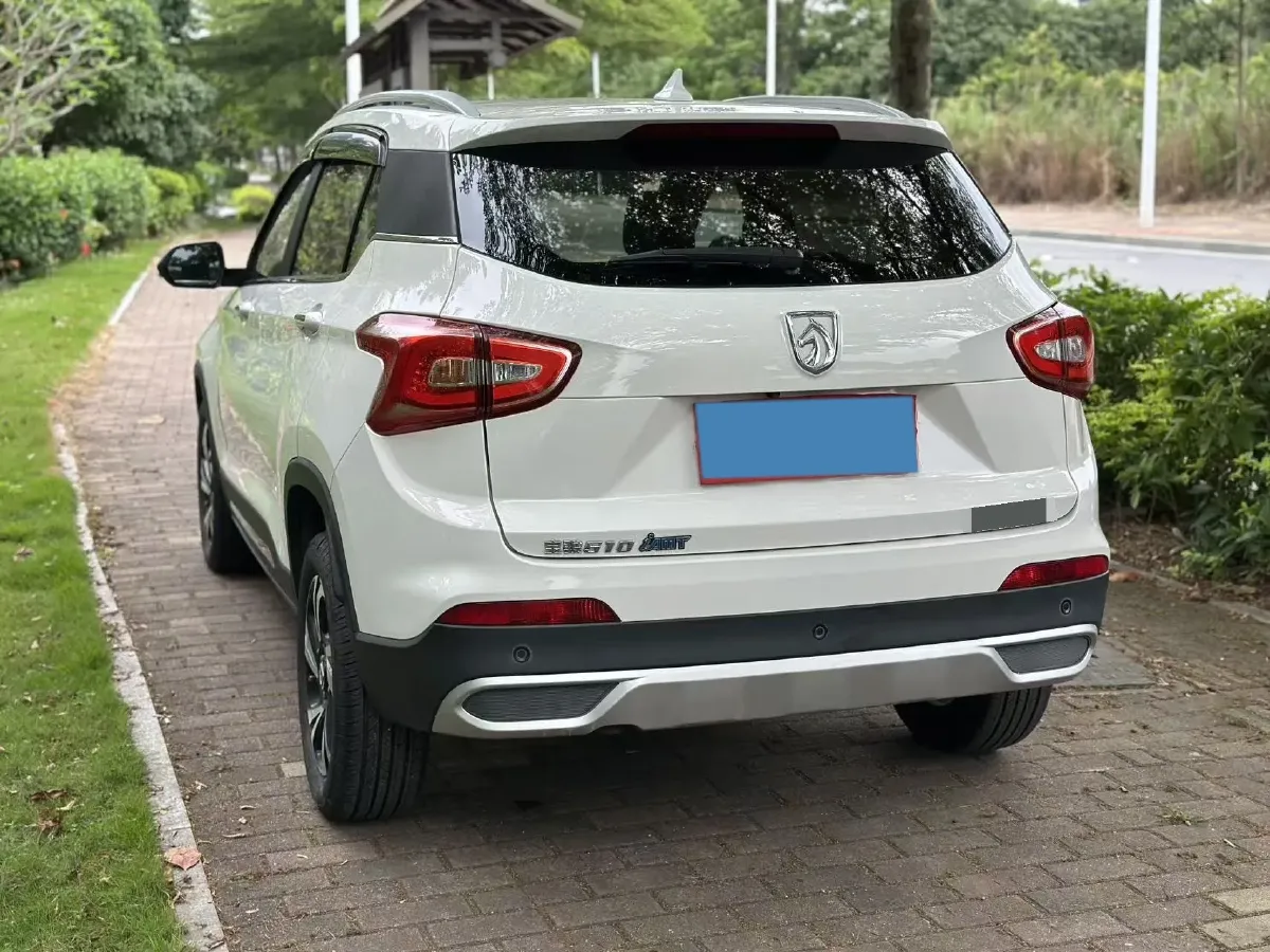 2017 HaiMa S5 Young Edition 1.6L 122HP L4 5MT,autocango,china used car exporter,china ev exporter,chinese used car exporter,chinese used ev exporter