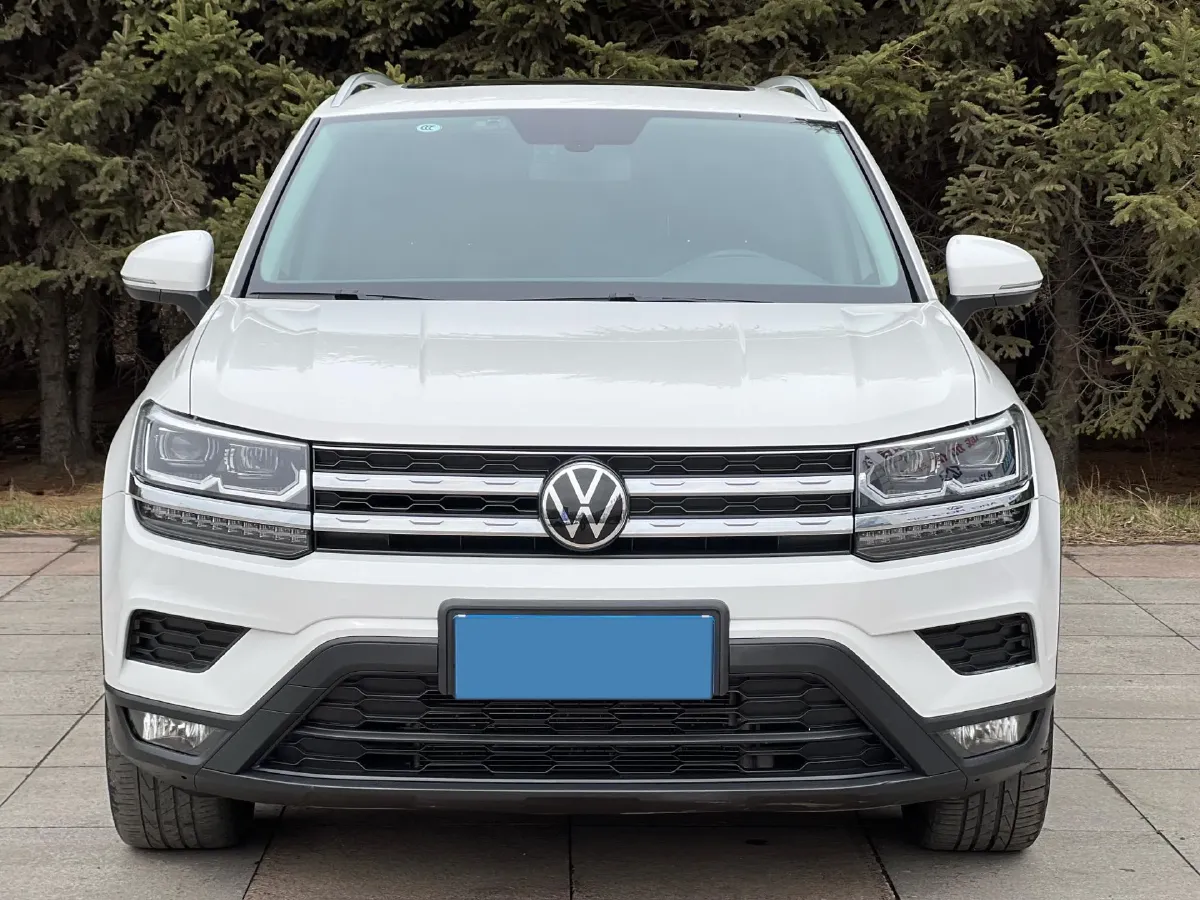 2021 Volkswagen Tharu 1.4T 150HP L4 7DCT,autocango,china used car exporter,china ev exporter,chinese used car exporter,chinese used ev exporter