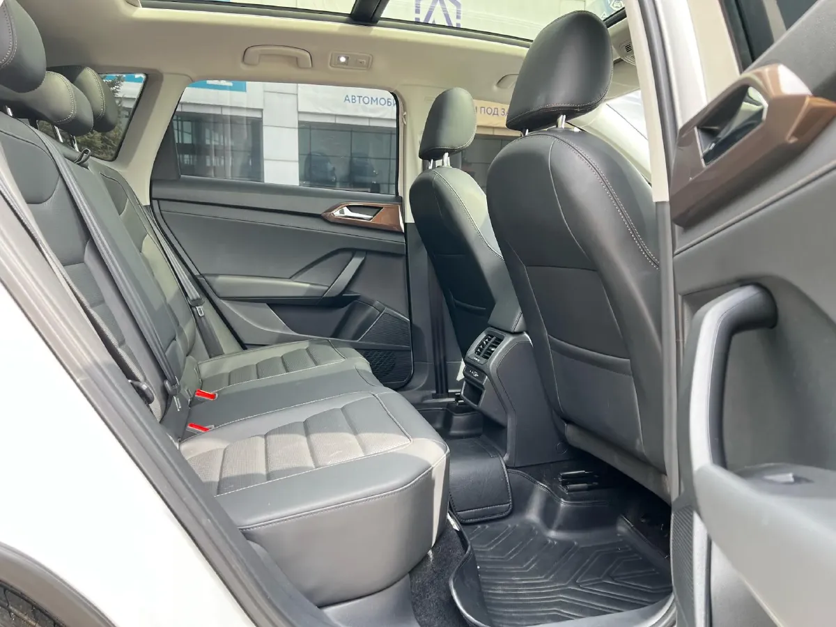 2021 Volkswagen Tharu 1.4T 150HP L4 7DCT,autocango,china used car exporter,china ev exporter,chinese used car exporter,chinese used ev exporter