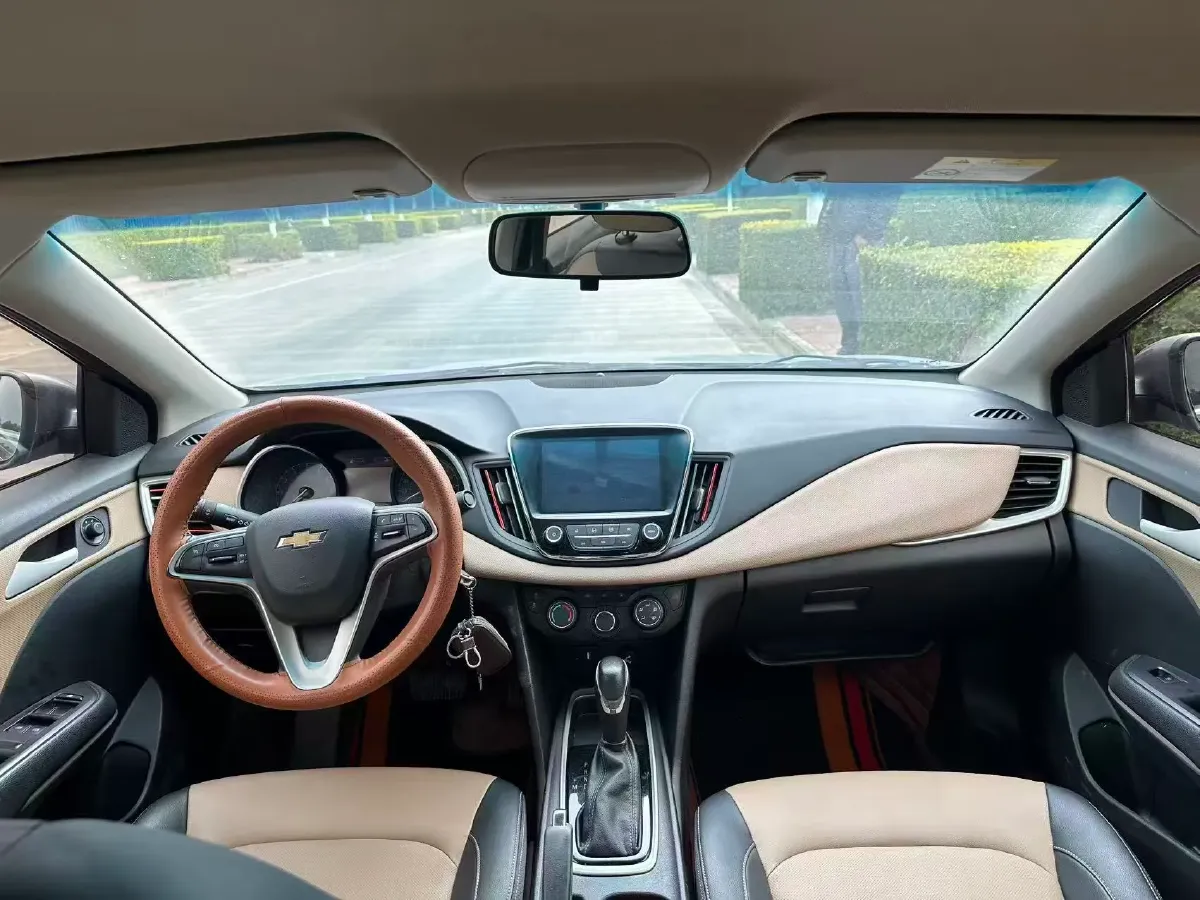 2020 Chevrolet Monza 1.5L 113HP L4 6AT,autocango,china used car exporter,china ev exporter,chinese used car exporter,chinese used ev exporter