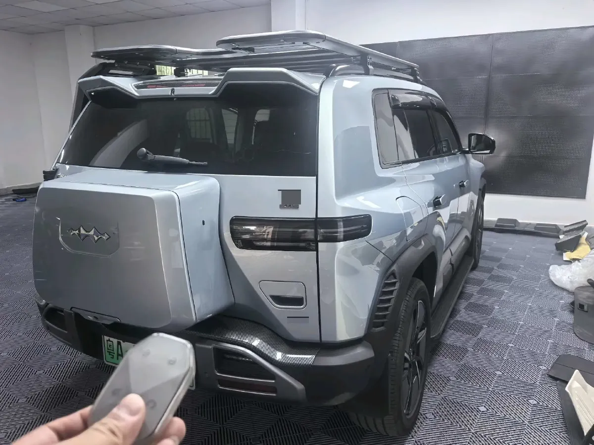 2025 FangChengBao Tai 3 BEV,autocango,china used car exporter,china ev exporter,chinese used car exporter,chinese used ev exporter