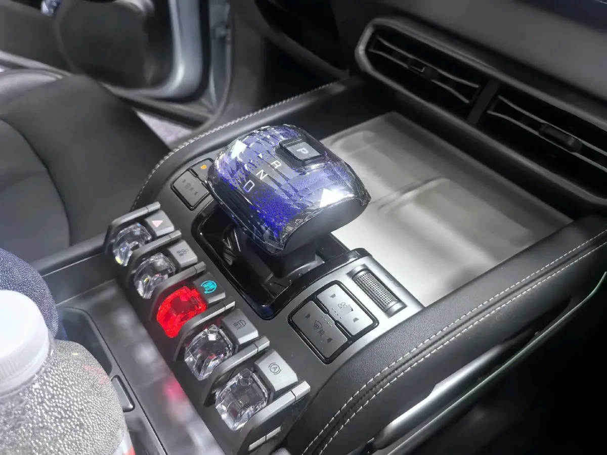 2025 FangChengBao Tai 3 BEV,autocango,china used car exporter,china ev exporter,chinese used car exporter,chinese used ev exporter