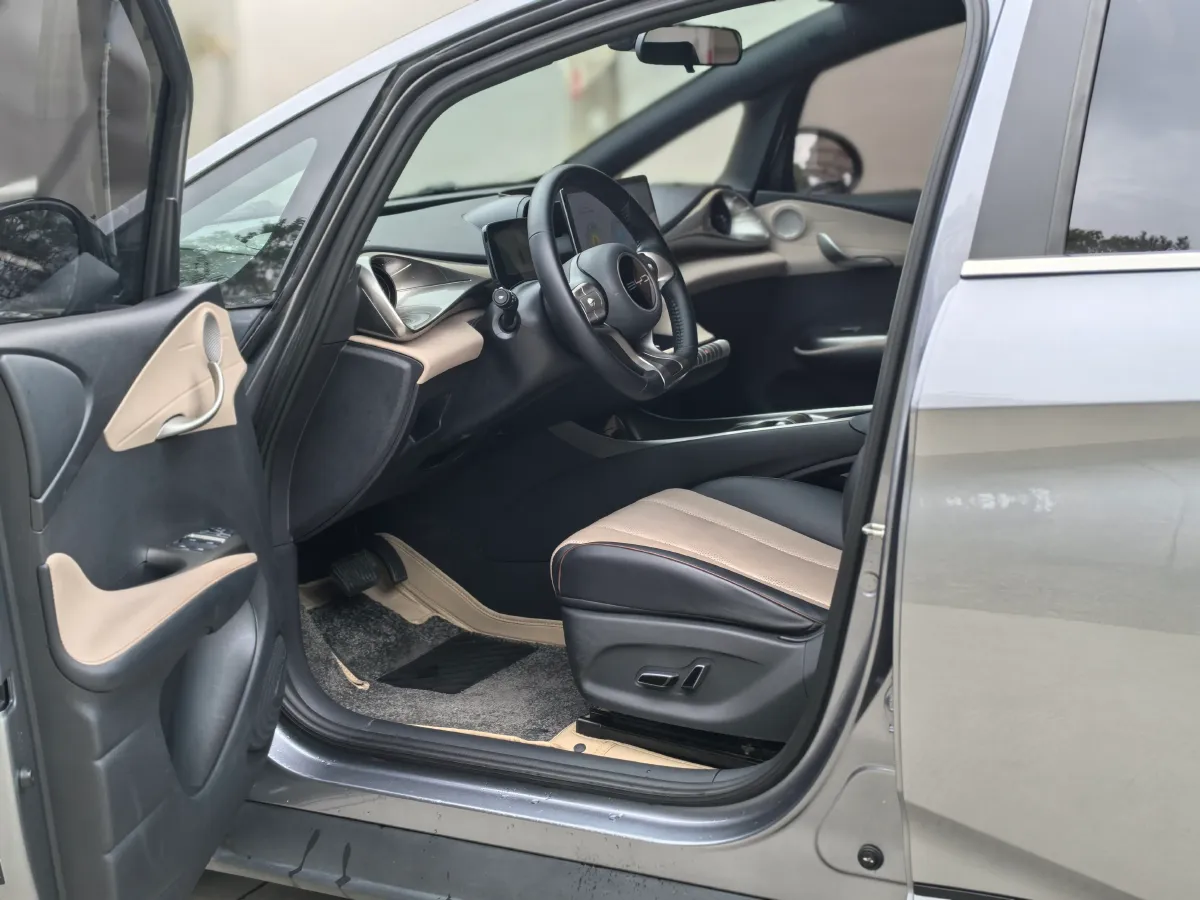 2023 BYD Dolphin BEV 44.928KWH,autocango,china used car exporter,china ev exporter,chinese used car exporter,chinese used ev exporter