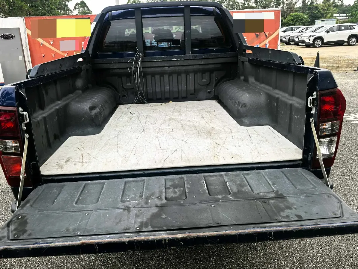 2020 Isuzu LingTuo 2.5T 150HP L4 6AT,autocango,china used car exporter,china ev exporter,chinese used car exporter,chinese used ev exporter