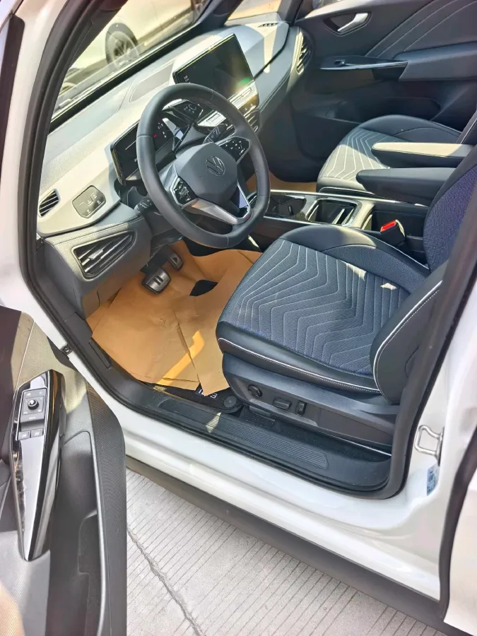 2024 Volkswagen ID.3 BEV 52.8KWH,autocango,china used car exporter,china ev exporter,chinese used car exporter,chinese used ev exporter
