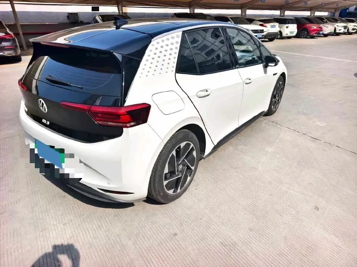2024 Volkswagen ID.3 BEV 52.8KWH,autocango,china used car exporter,china ev exporter,chinese used car exporter,chinese used ev exporter