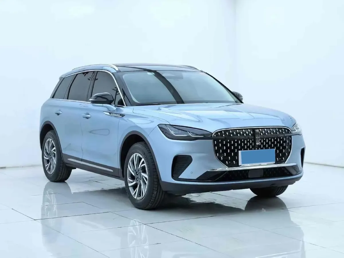 2023 Lincoln Corsair 2.0T 261HP L4 8AT,autocango,china used car exporter,china ev exporter,chinese used car exporter,chinese used ev exporter