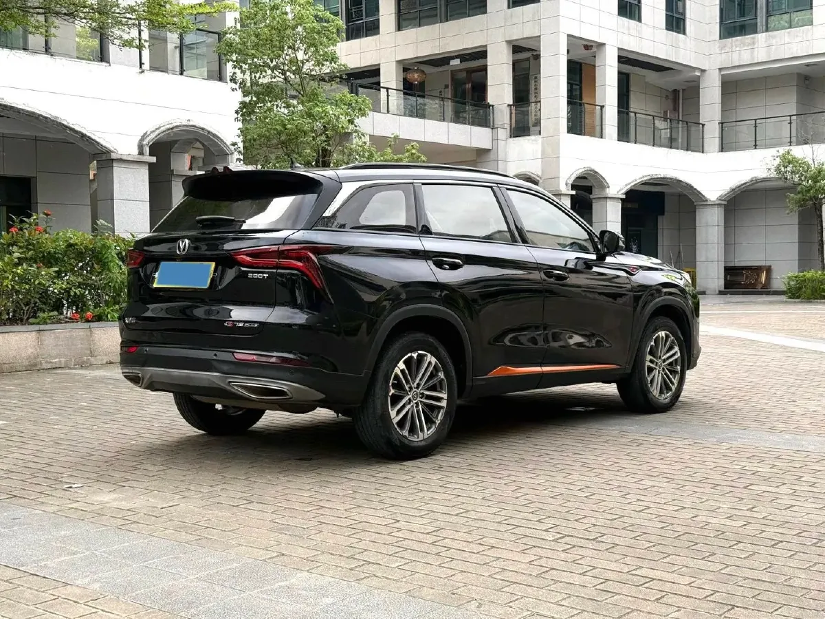 2021 ChangAn CS75 Plus 1.5T 178HP L4 6AT,autocango,china used car exporter,china ev exporter,chinese used car exporter,chinese used ev exporter
