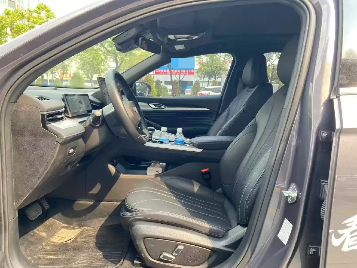 2025 Geely Preface 1.5T 181HP L4 7DCT,autocango,china used car exporter,china ev exporter,chinese used car exporter,chinese used ev exporter