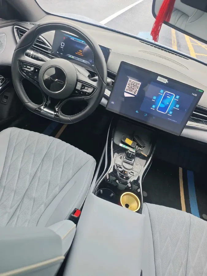 2022 MAXUS DaJia 5 BEV 70KWH,autocango,china used car exporter,china ev exporter,chinese used car exporter,chinese used ev exporter