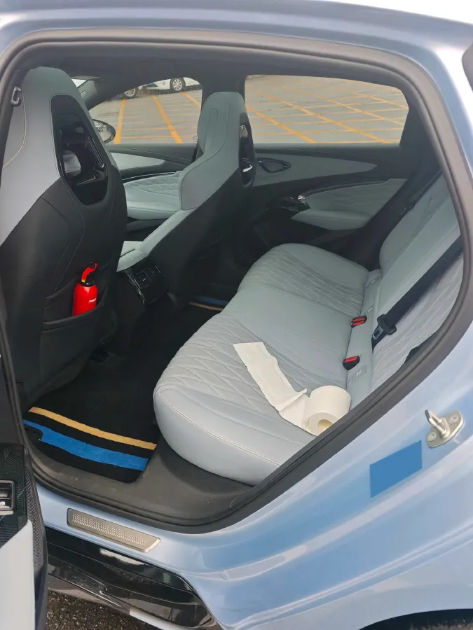 2022 MAXUS DaJia 5 BEV 70KWH,autocango,china used car exporter,china ev exporter,chinese used car exporter,chinese used ev exporter