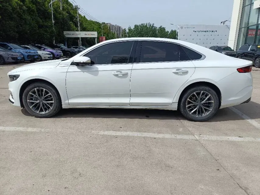 2023 Geely Preface 1.5T 181HP L4 7DCT,autocango,china used car exporter,china ev exporter,chinese used car exporter,chinese used ev exporter